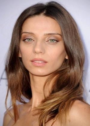 Angela Sarafyan